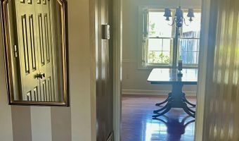 504 Holmes St, Belzoni, MS 39038