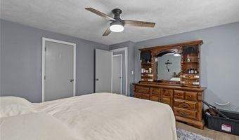 162 Pine St, Warwick, RI 02888