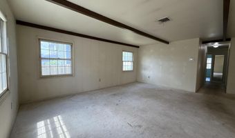 19 Courtland Ln, Aberdeen, NJ 07747