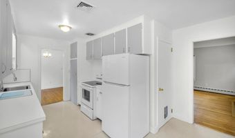 35 Burnham Rd, Avon, CT 06001