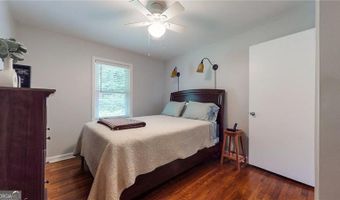 2461 Woodridge, Decatur, GA 30033