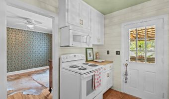 805 N Chestnut St, Aberdeen, NC 28315