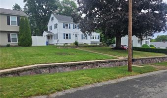 21 Carlson Dr, Cumberland, RI 02864