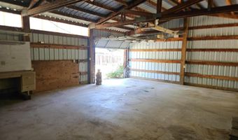 17705 Coyote Ln, Anderson, CA 96007