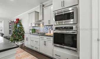 432 Hulston Landing Rd, Bluffton, SC 29909