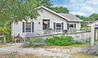 21 Memory Ln, Hopkinton, RI 02804