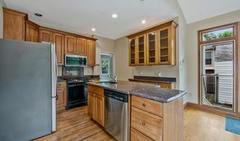 115 LUCAS Ln, Bethesda, MD 20814