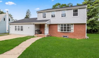 608 Berkeley Ave, Beachwood, NJ 08722