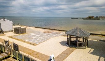 102 ROOSEVELT AV BS37, Beach Haven, NJ 08008