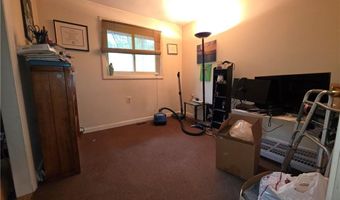 29 Parker St, Glocester, RI 02814