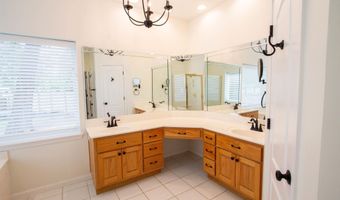 526 WYNLAKE Ct, Alabaster, AL 35007