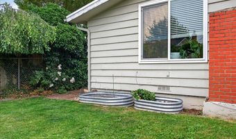 1300 VINE St, Albany, OR 97321