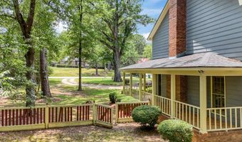 2420 E Alberson Dr, Albany, GA 31721