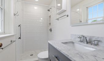 5109 WORTHINGTON Dr, Bethesda, MD 20816