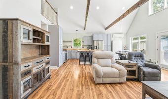 75 Marsh Rd, Belfast, ME 04915