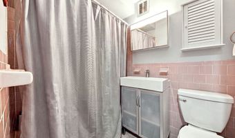 10 Coffey St 25, Boston, MA 02122