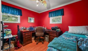 107 Farrar Dr, Aurora, IN 47001