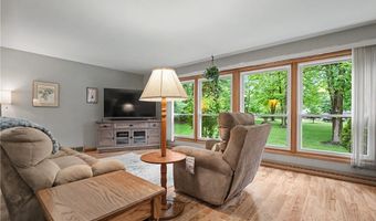 669 Westridge Rd, Akron, OH 44333