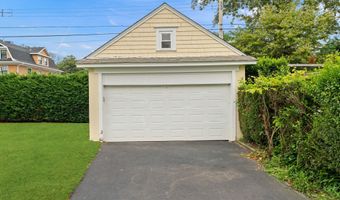315 Allen Ave, Allenhurst, NJ 07711