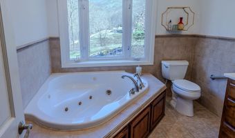 1316 Junaluska Rd, Andrews, NC 28901