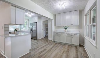 4749 COX St SE, Acworth, GA 30101