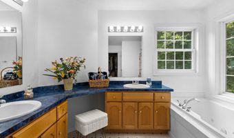 234 TALL TREE Ct, Dover, DE 19904