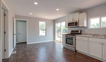 38717 N Lake St, Antioch, IL 60002