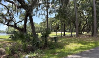 14 Grand Oaks Way, Beaufort, SC 29907
