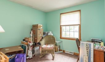 22 Bayview Ave, Berkley, MA 02779
