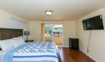 3741 Harding Ave, Honolulu, HI 96816