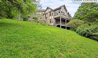 1158 Equestrian Dr, Banner Elk, NC 28604