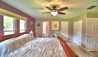 902 CRESTVIEW Dr, Auburndale, FL 33823