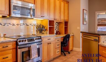 813 35th St, Cody, WY 82414
