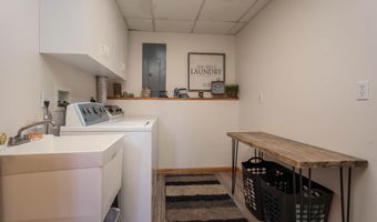 1316 Armstrong Rd NW, Alexandria, MN 56308