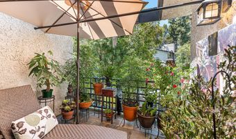 5720 Skyview Way E, Agoura Hills, CA 91301