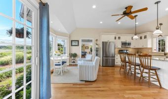 110 Commerce Rd, Barnstable, MA 02630
