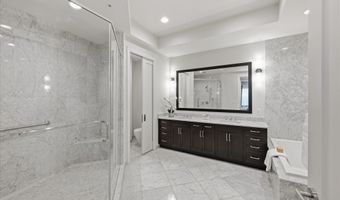 8121 RIVER Rd 423, Bethesda, MD 20817