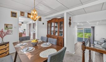 10 Frances Rd, Bayonne, NJ 07035