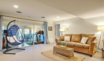 377 Rumstick Rd, Barrington, RI 02806