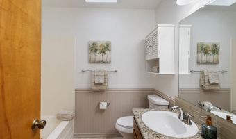 24950 NE AIRPORT Rd, Aurora, OR 97002