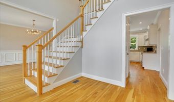 4 Aspenwood, Avon, CT 06001