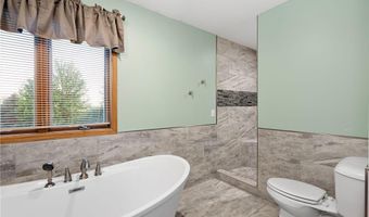 2703 10th Ave SW, Austin, MN 55912