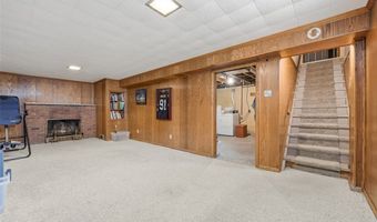 2207 Ridgevue Ave, Aliquippa, PA 15001