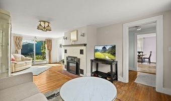 232 County Rd, Bourne, MA 02532