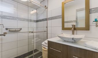 2450 Prince Edward St 1201A, Honolulu, HI 96815