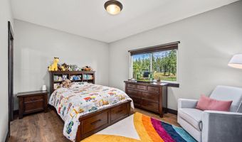 12768 Sedgwick Ln, Athol, ID 83801