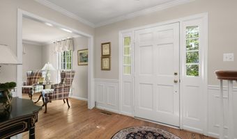 11836 HUNTING RIDGE Ct, Potomac, MD 20854