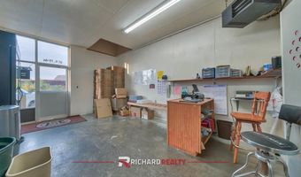 45 E Main St, Byron, WY 82412