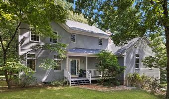 4 Stonecarry Way, East Greenwich, RI 02818