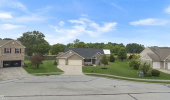 930 Penstock Ct, Avon, IN 46123